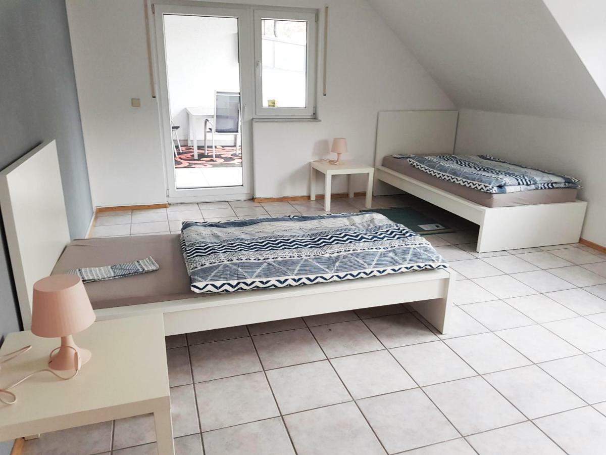 Monteurzimmer Obersulm Hotell Eksteriør bilde